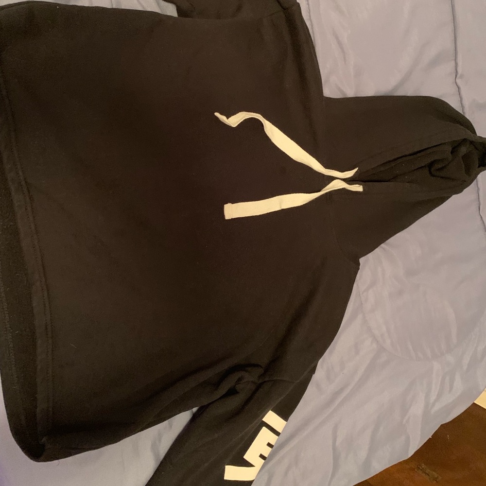 Cropped hoodie